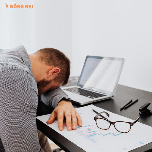 Mệt mỏi kéo dài, suy giảm năng lượng