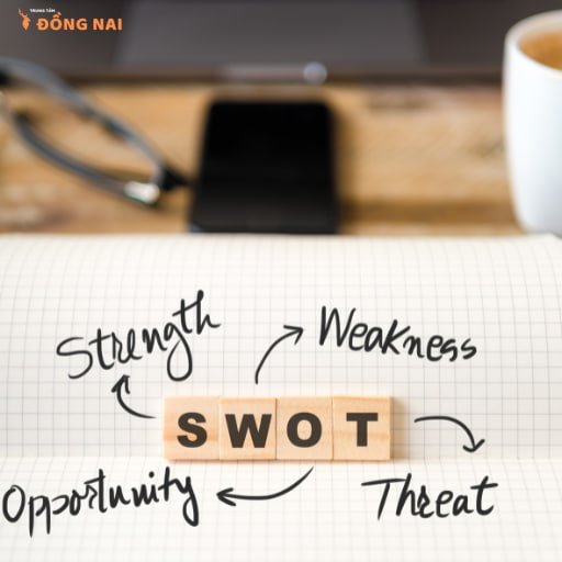Phân tích SWOT là gì?